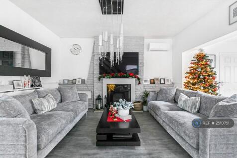 Living Room 3