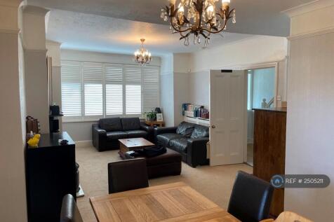 Through Lounge