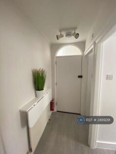 Inner Hall / Dining