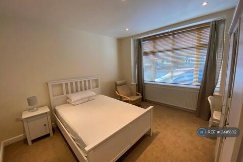 Groundfloor Front Bedroom