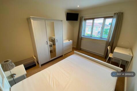 Groundfloor Rear Bedroom