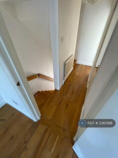 Landing / Hall