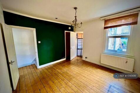 Feature Wall Living Room