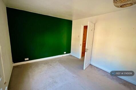 Feature Wall Main Bedroom
