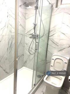 Bathroom1