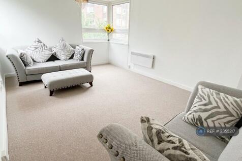 Lounge Image 1