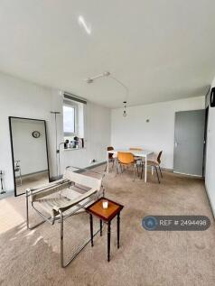 Living/Dining Room/ 4th Bedroom