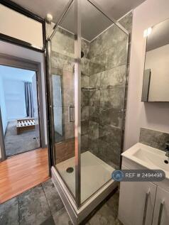 Shower Room With Wc