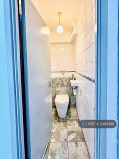 Separate Wc