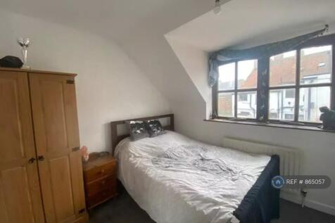 Front Double Bedroom Tenants Furniture