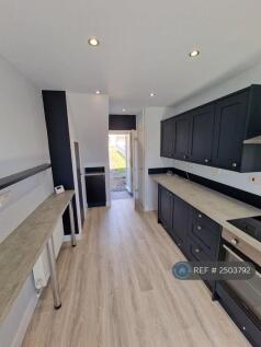Kitchen 4