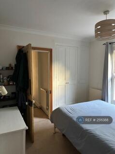 Bedroom Pic 3