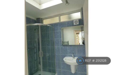 2nd Bathroom