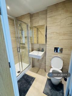 Ensuite Bsthroom