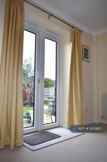 Single Bedroom 2