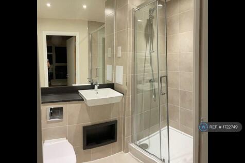 En Suite Bathroom