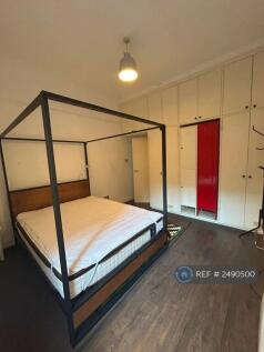 Four Poster Bed
