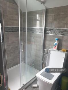 Shared Washroom 