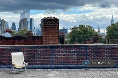 Spectacular Views From Roof Terrace
