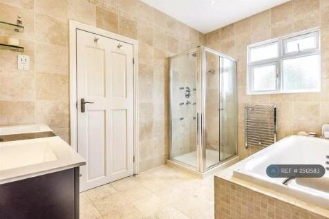 Master Bedroom Ensuite