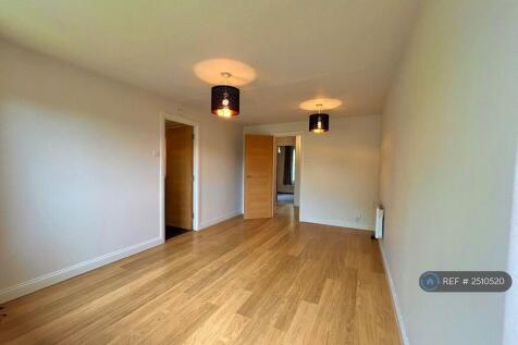 Living Space / Sitting Room 