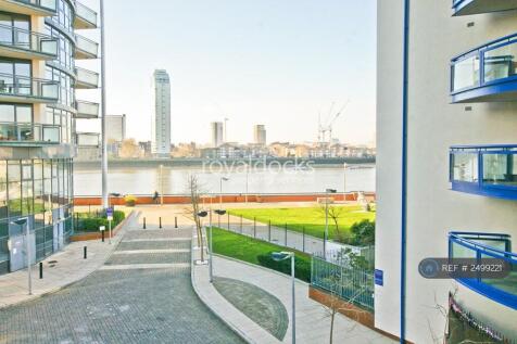 Outside The Building River View Side