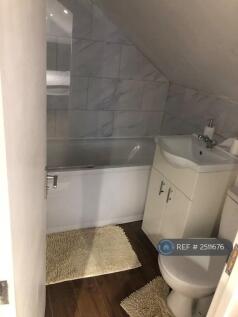 Room 4 Bathroom 