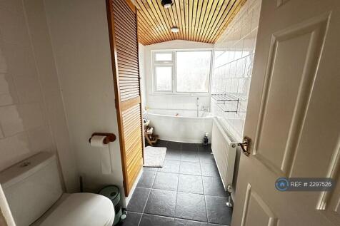 Bathroom1