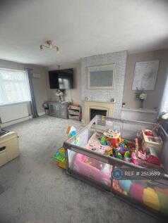 Lounge Towards Rear Window