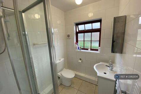 Shower Room 2