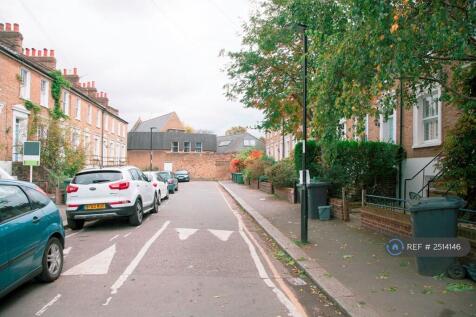 Quiet Area, Safe Neighbourhood In Lewisham