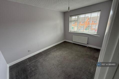 2nd Bedroom