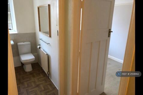 Hallway - Toilet