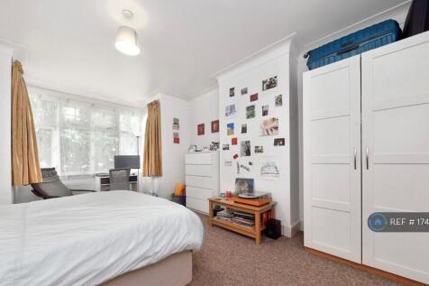 Large Double Bedroom