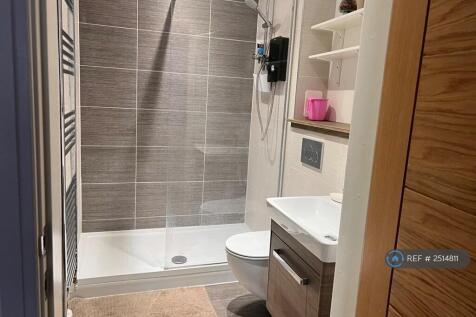 Bathroom 2 - (Ensuite)
