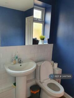 3pc Bathroom With Bath And Shower