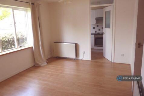 Lounge Towards Kitchen