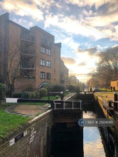 Hertford Lock House 
