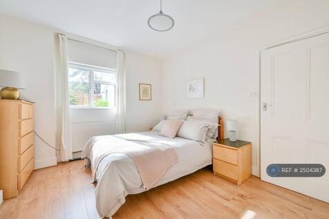 Large Double Bedroom