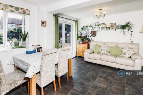 Kitchen/Dining/Family Room 