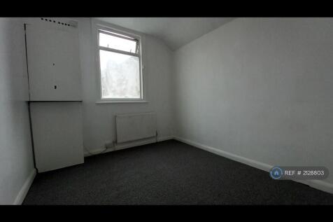 Small Bedroom