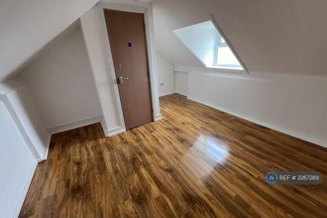 3rd Floor Bedroom Foto1