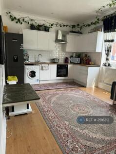 Lounge/Kitchen 