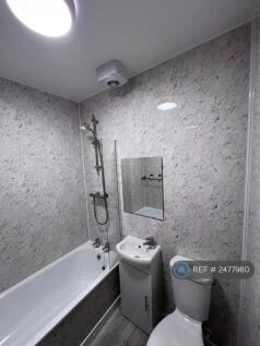 Bathroom - Cleaned Weekly 