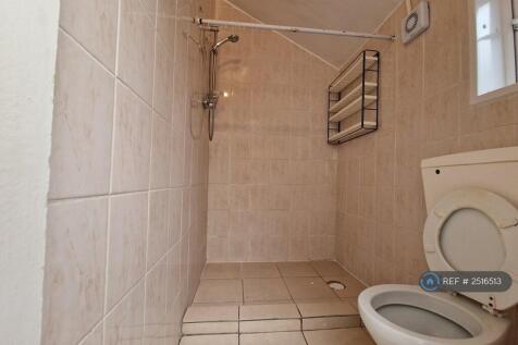 Gf Washroom/Toilet