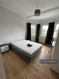 Bedroom 1 (Master)