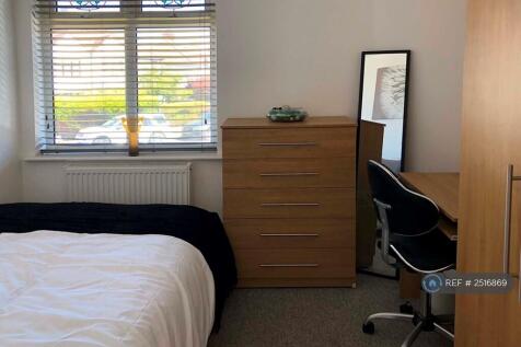 Double Bedded Bedroom