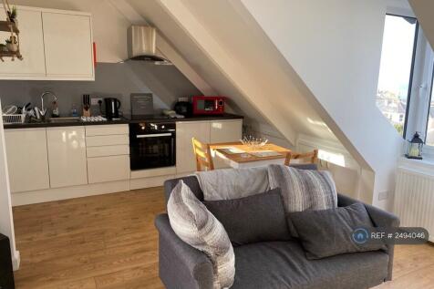 Kitchen Lounge