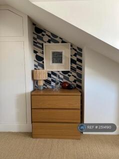 Loft Bedroom (2)