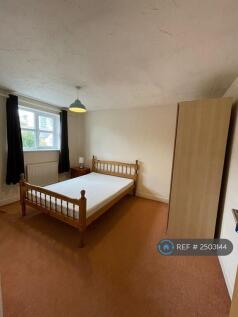 Bed 2 Double £1,000